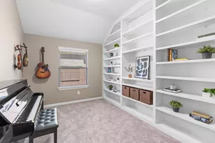 304 Miracle Rose Way, Liberty Hill, TX 78642 - Photo 18