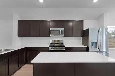 13721 Tucker Hedge Pass, Elgin, TX 78621 - Photo 8