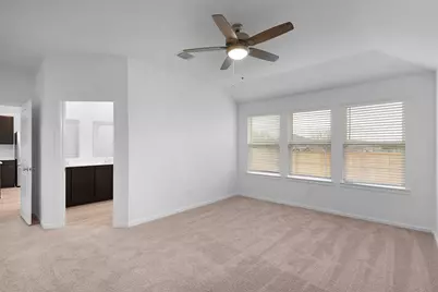 13721 Tucker Hedge Pass, Elgin, TX 78621 - Photo 14