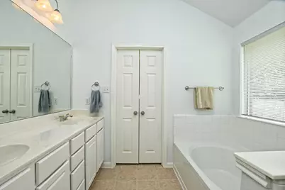 1339 Ashberry Trail, Georgetown, TX 78626 - Photo 16