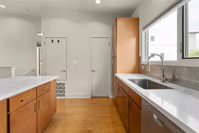 1702 S Lamar Boulevard #30, Austin, TX 78704 - Photo 12
