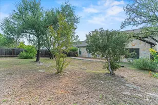 72 Augusta Dr, Wimberley, TX 78676 - Photo 34