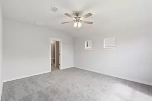 238 Seattle Slew Dr, Jarrell, TX 76537 - Photo 14