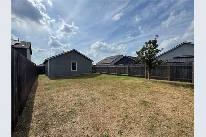 129 Tufted Duck Path, Uhland, TX 78640 - Photo 6