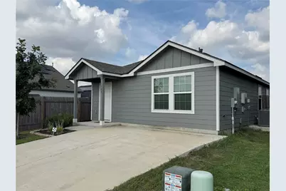 129 Tufted Duck Path, Uhland, TX 78640 - Photo 2