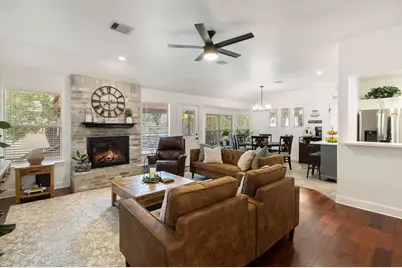 1102 Oak Hollow Drive, Leander, TX 78641 - Photo 6