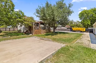 1102 Oak Hollow Dr, Leander, TX 78641 - Photo 26