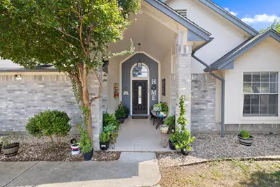 1102 Oak Hollow Drive, Leander, TX 78641 - Photo 2