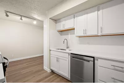 2408 Longview Street #112, Austin, TX 78705 - Photo 6