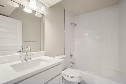 2408 Longview Street #112, Austin, TX 78705 - Photo 14