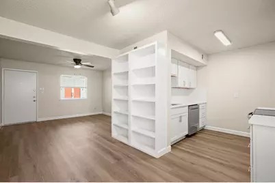 2408 Longview Street #112, Austin, TX 78705 - Photo 4