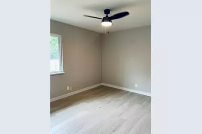 6706 Circle S Road #B, Austin, TX 78745 - Photo 10