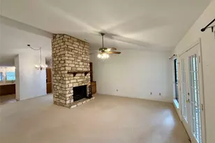8 Stonehouse Cir, Wimberley, TX 78676 - Photo 16