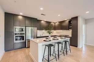 900 S 1st St, Austin, TX 78704 - Photo 6