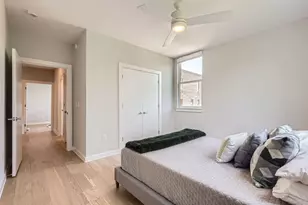 900 S 1st St, Austin, TX 78704 - Photo 22