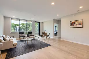 900 S 1st St, Austin, TX 78704 - Photo 4