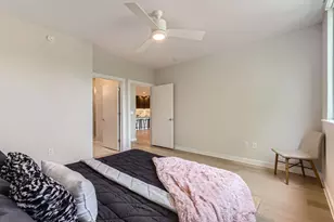 900 S 1st St, Austin, TX 78704 - Photo 14