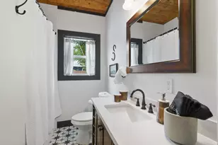 1204 E 13th St, Georgetown, TX 78626 - Photo 18