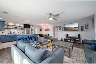 842 Cougar Drive, Canyon Lake, TX 78133 - Photo 4