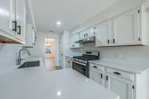 4504 Langtry Ln, Austin, TX 78749 - Photo 8