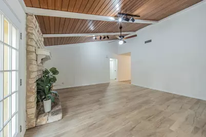 4504 Langtry Lane, Austin, TX 78749 - Photo 6
