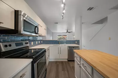 1101 Grove Boulevard #803, Austin, TX 78741 - Photo 12