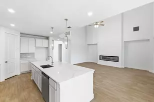 132 Pinyon Pne Dr, Bastrop, TX 78602 - Photo 10