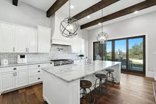 11601 Morningsun Dr, Austin, TX 78737 - Photo 10