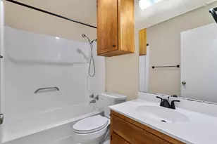2805 Davis St, Taylor, TX 76574 - Photo 8