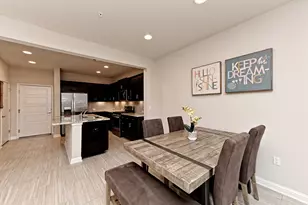 13800 Lyndhurst St, Austin, TX 78717 - Photo 10