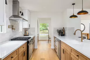 6905 N Creighton Ln, Austin, TX 78723 - Photo 8