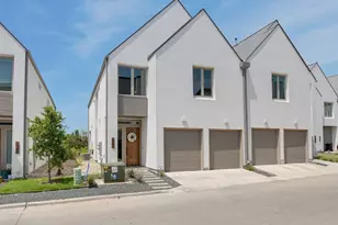 2610 Watkins Wy, Austin, TX 78746 - Photo 2