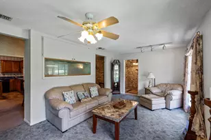 651 High Low Dr, New Braunfels, TX 78132 - Photo 6