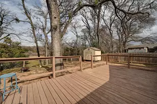 6302 Thurgood Ave, Austin, TX 78721 - Photo 22