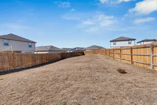 668 Lake Sweetwater Ln, Buda, TX 78610 - Photo 26