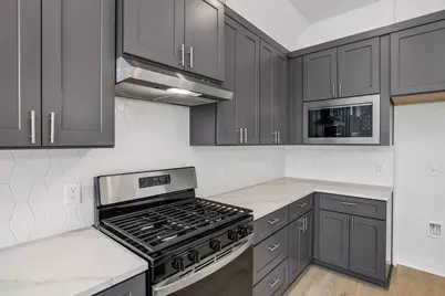200 W 56th Street #1104, Austin, TX 78751 - Photo 12