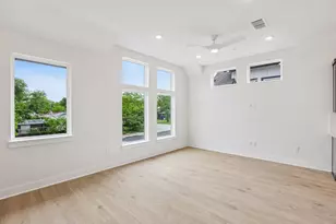 200 W 56th St, Austin, TX 78751 - Photo 10