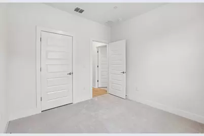 200 W 56th Street #1104, Austin, TX 78751 - Photo 22