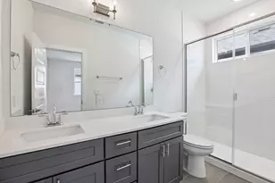 200 W 56th St, Austin, TX 78751 - Photo 24