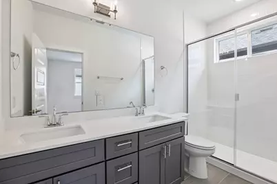 200 W 56th Street #1104, Austin, TX 78751 - Photo 14