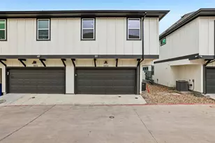 200 W 56th St, Austin, TX 78751 - Photo 4
