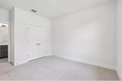 200 W 56th Street #1104, Austin, TX 78751 - Photo 24