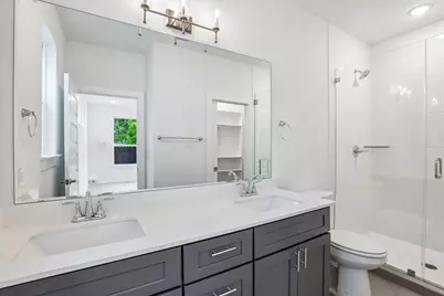 200 W 56th Street #1104, Austin, TX 78751 - Photo 10