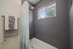 7102 Fred Morse Dr, Austin, TX 78723 - Photo 20