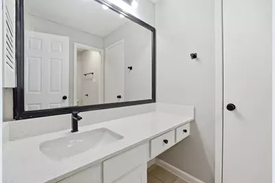 2009 West Loop #D, Austin, TX 78758 - Photo 10