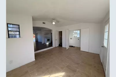 819 Rosehill Drive, San Antonio, TX 78213 - Photo 10