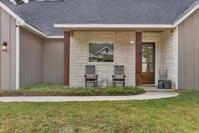 133 Lake Point Way, Bastrop, TX 78602 - Photo 2