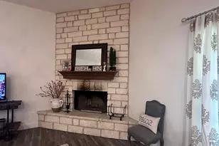 460 Tahitian Dr, Bastrop, TX 78602 - Photo 10