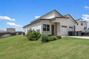 212 E 20th St, Georgetown, TX 78626 - Photo 1