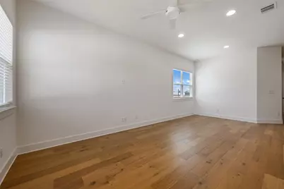 212 E 20th Street #212, Georgetown, TX 78626 - Photo 4